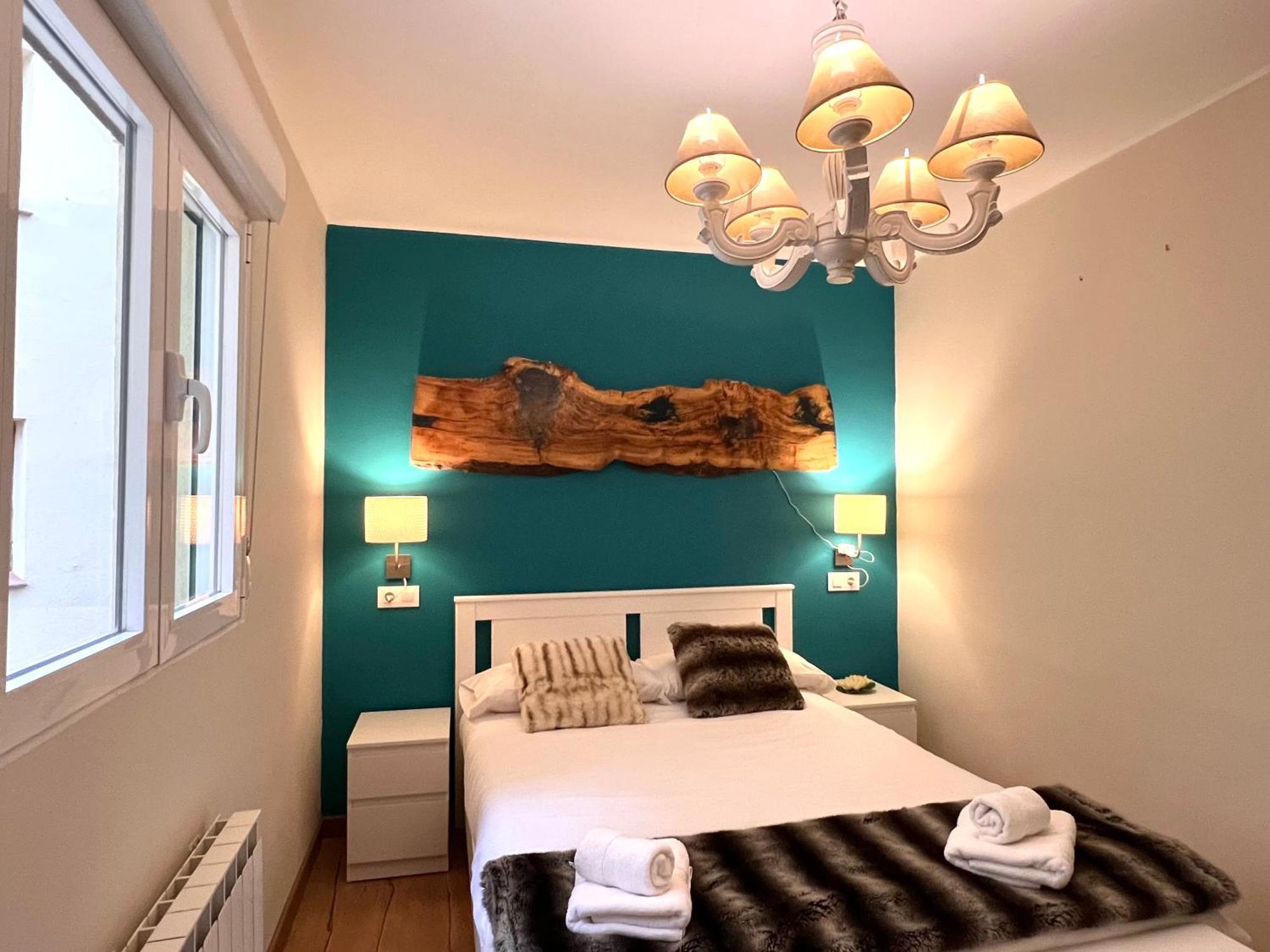 Apartament Les Vernedes - L'Amfitriona Sort Exteriér fotografie